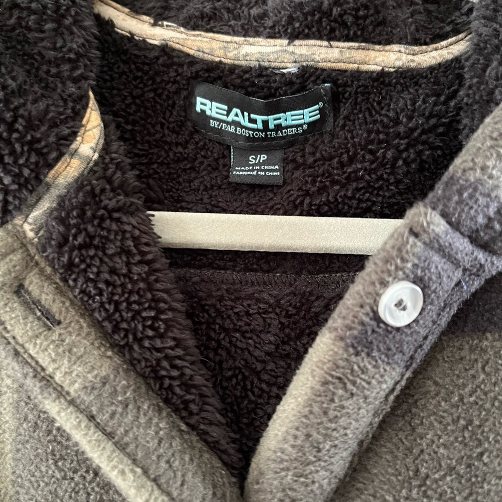 Realtree Green and Black Fleece Shirt Jacket